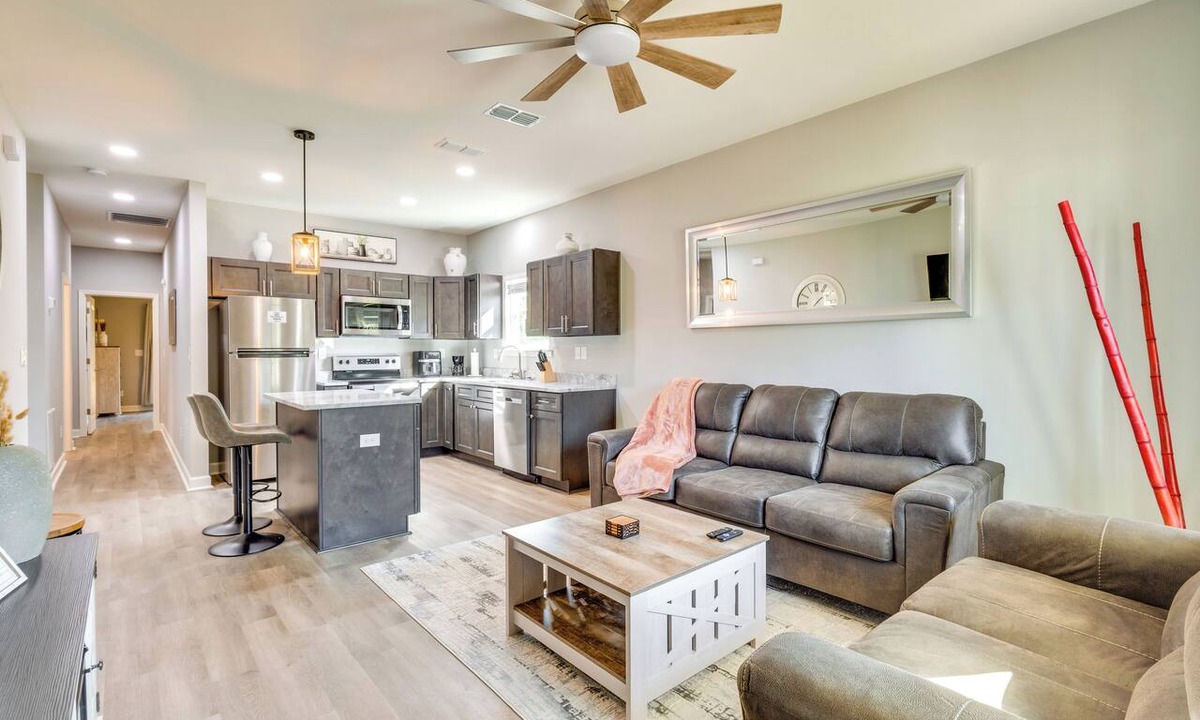 Tallahassee Apartment | 1 Mi to Florida State Capitol: Tallahassee Escape
