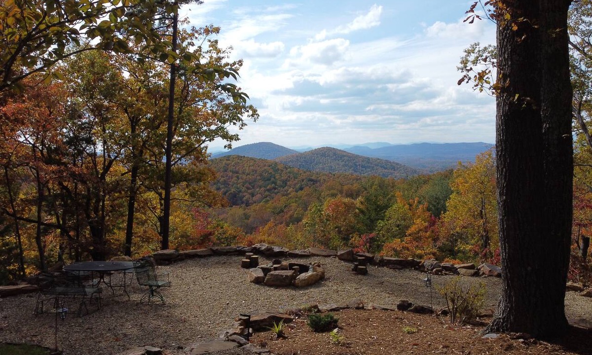 Morganton Cabin | 10-Acre Blue Ridge Retreat — Fire Pit · Fireplace · Mountain Views