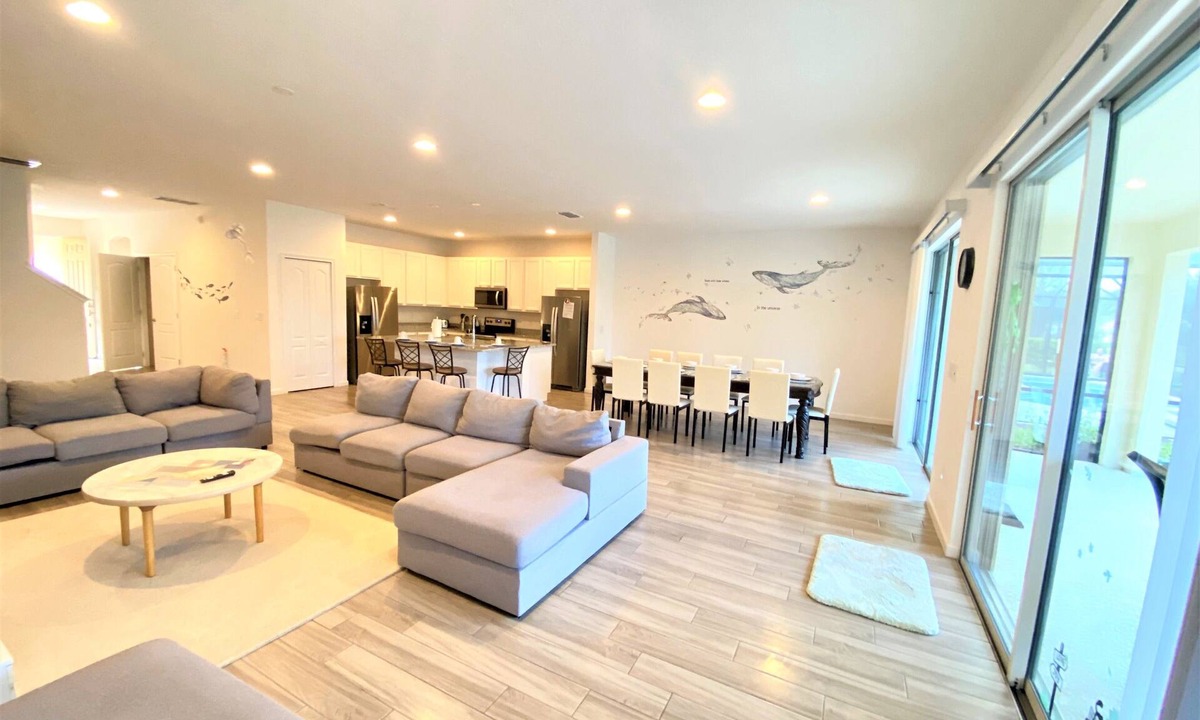 Sunridge Woods House | 10 Bedroom Vacation House with Private Pool
