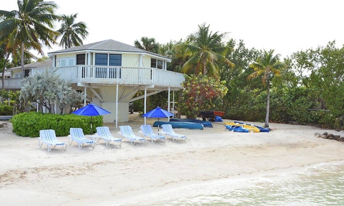Islamorada Resort | 2 Bedrm/2 Bath Private Beach Boat Dock Fishing Pier Pool Hot Tub Dream Vacay