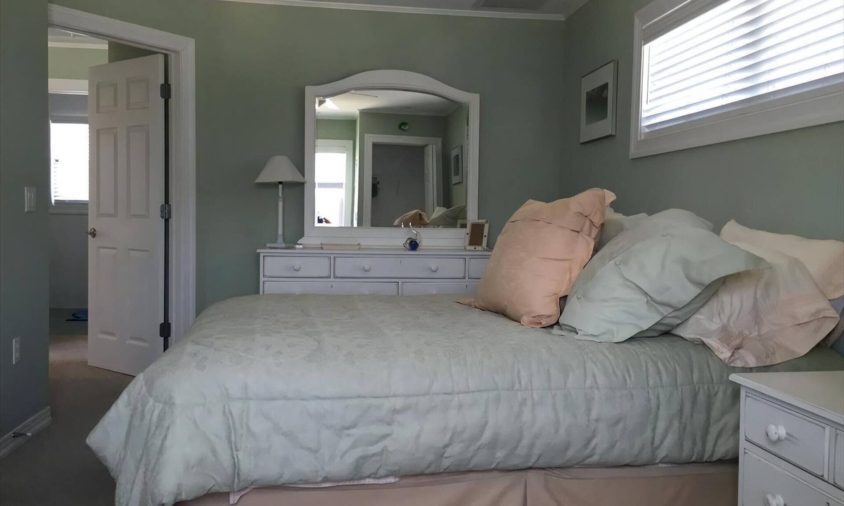 North Beach Haven Apartment | 2 bedroom accommodation in Peahala Park