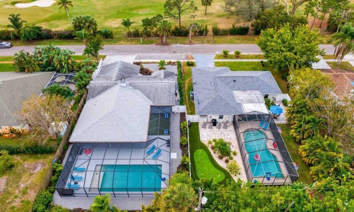 Bradenton House | 2 Homes, 2 Pools, 2 Game Rooms, Sleeps 21 | IMG