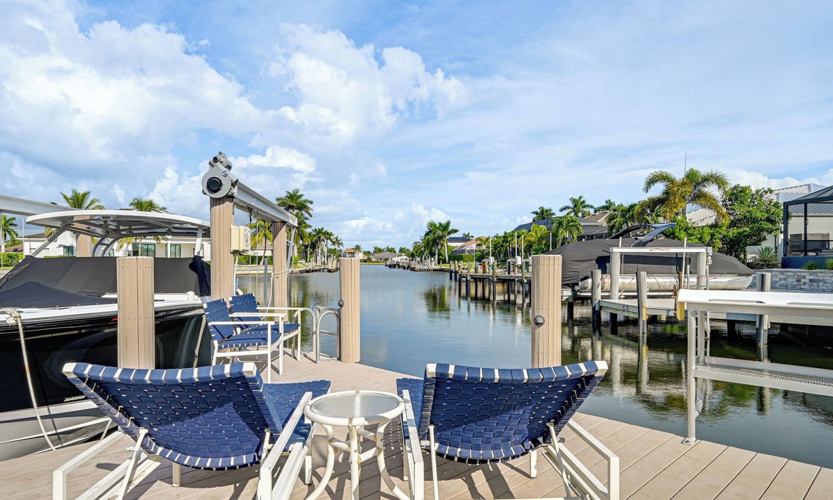 Marco Island House | 2 Mi to South Beach: Waterfront Home w/Lanai!