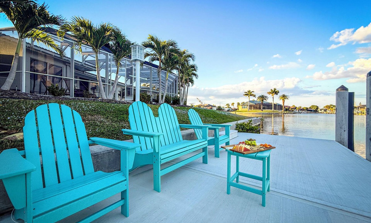 Punta Gorda House | 270° Water Views Pool Dock 4 Bikes Don’t Miss This!