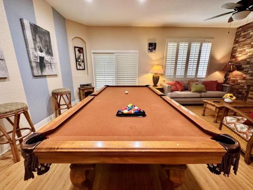 Regal Palms Apartment | 3 Bedroom Resort Town Home Ca3530