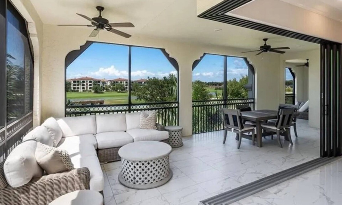 Tuscany Reserve Condo | 3 Bedroom Talis Park Condo w/Sports Membership/for rent!