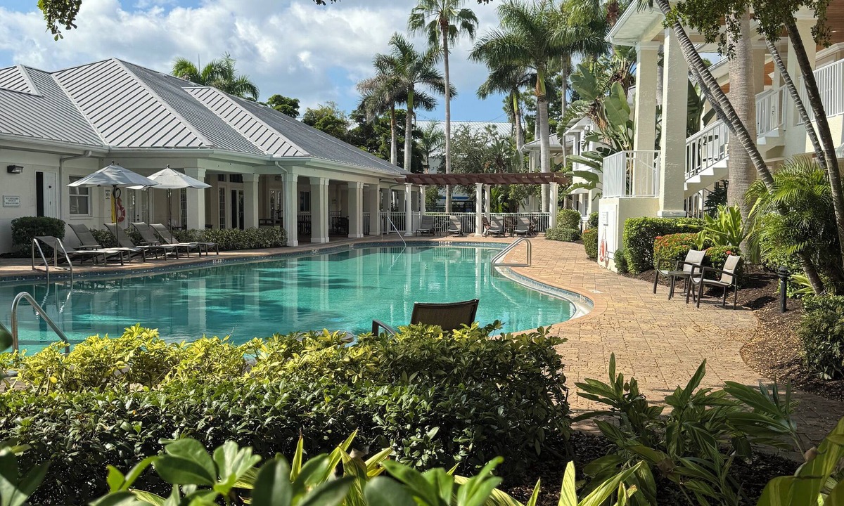 Trailer Estates Apartment | 3bdrm, AMI, Tennis, Pool next to IMG Academy