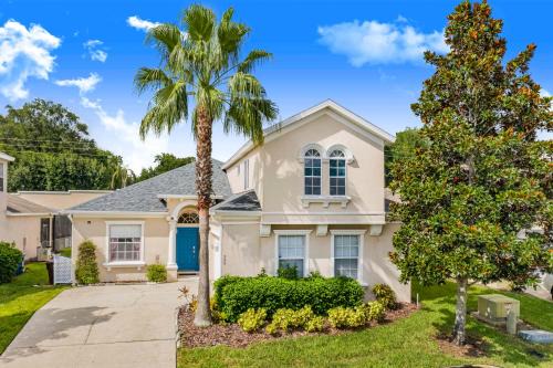 Haines City House | 4bed pool Hot tub,Game Room at Calabay Tower lake