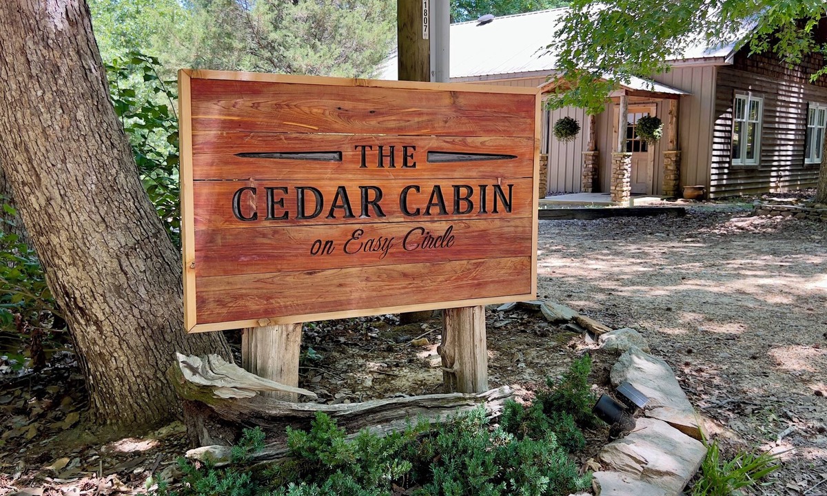 Prosperity Cabin | 4BR cabin at Lake Murray Fish,hike,bike,canoe,kayak, 400’ private trail to water