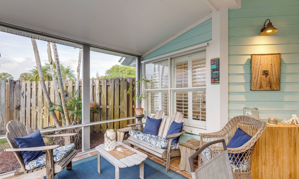 Stuart House | 5 Mi to Stuart Beach! Home w/Pet-Friendly Yard
