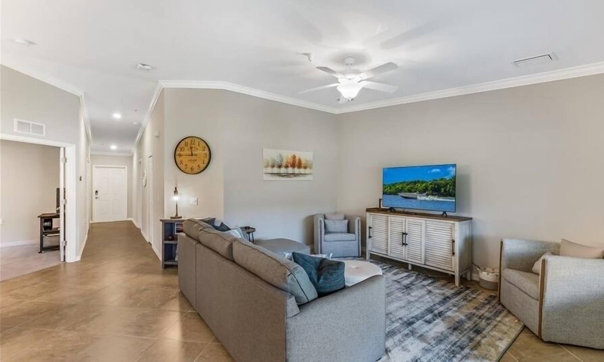 Naples Condo | 5523 Bonita National Veranda