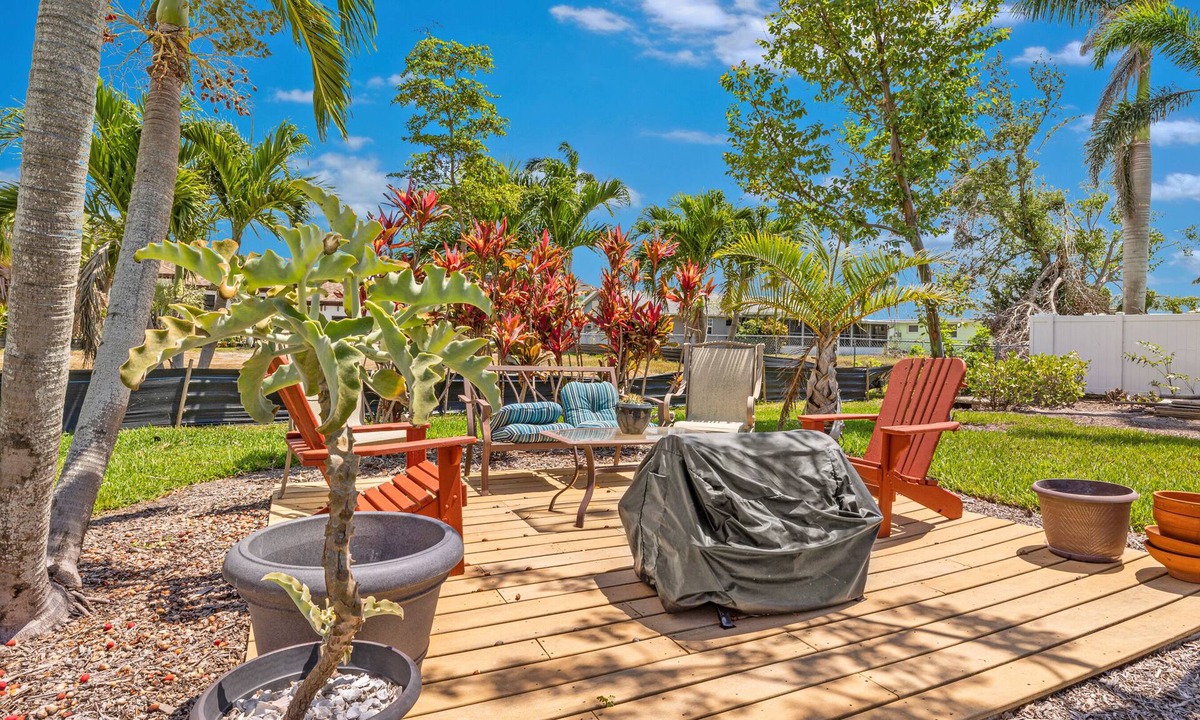 Yacht Club House | 5735 - Cozy home in the heart of the Yacht Club!
