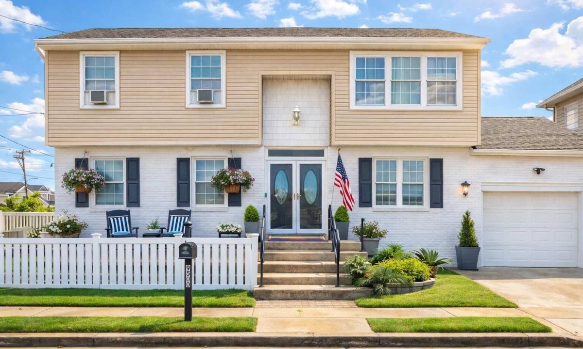 Wildwood Crest House | 5BR Beach House in WW Crest - Sleep 12!
