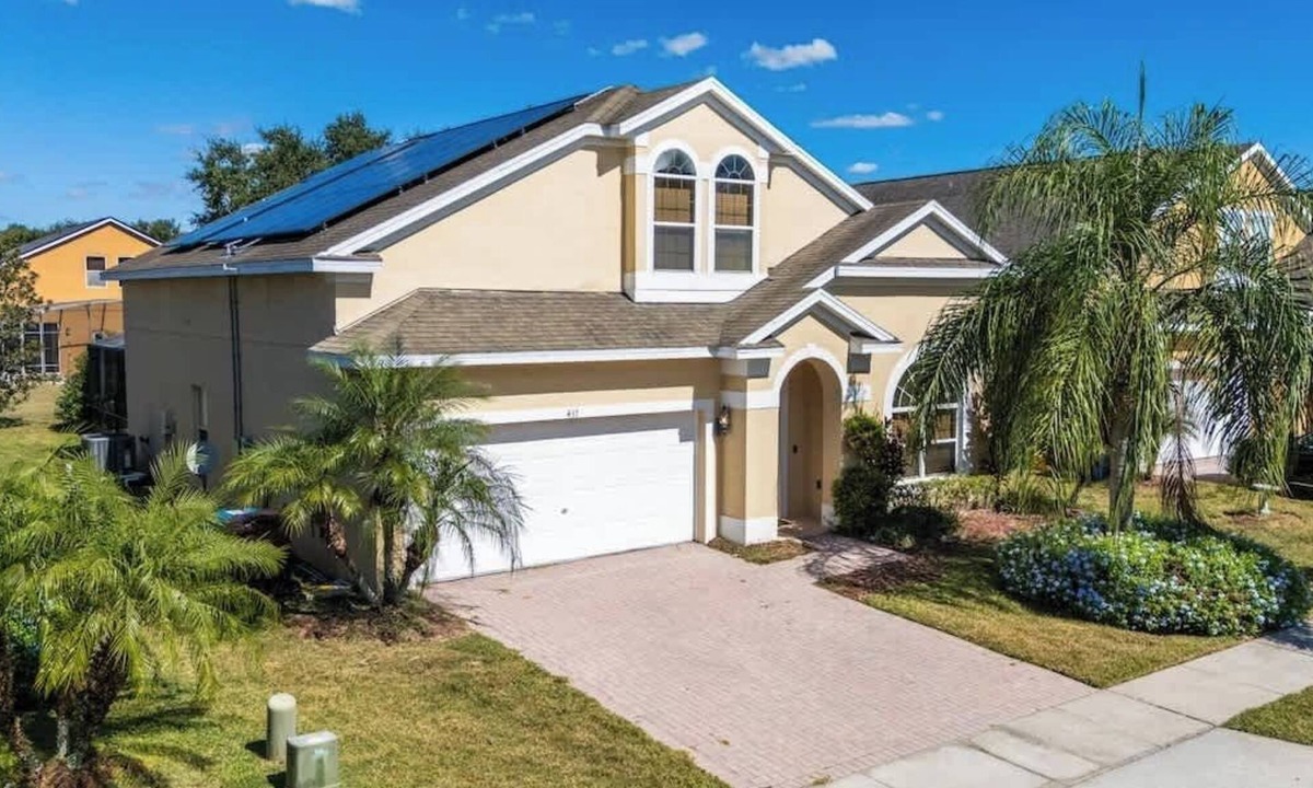 Davenport Villa | 5BR Family Villa w/Private Pool near Disney
