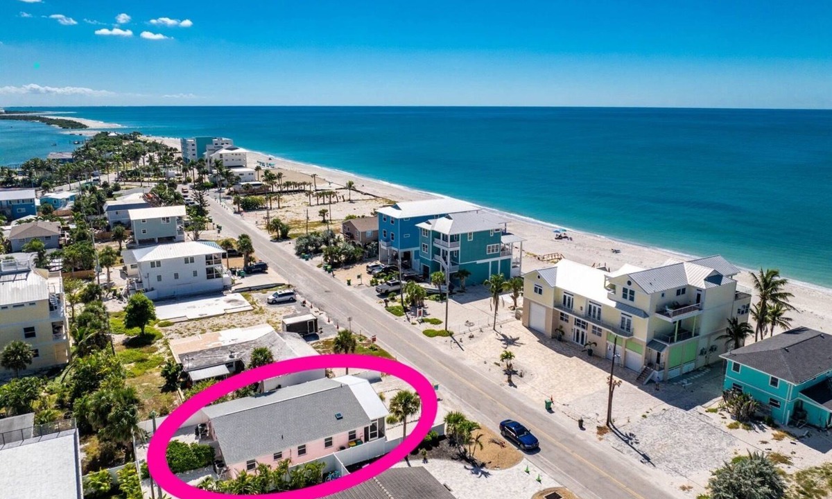 Englewood Villa | 60-Second Walk to Deeded Beach Access | Well-Appointed Coastal Villa