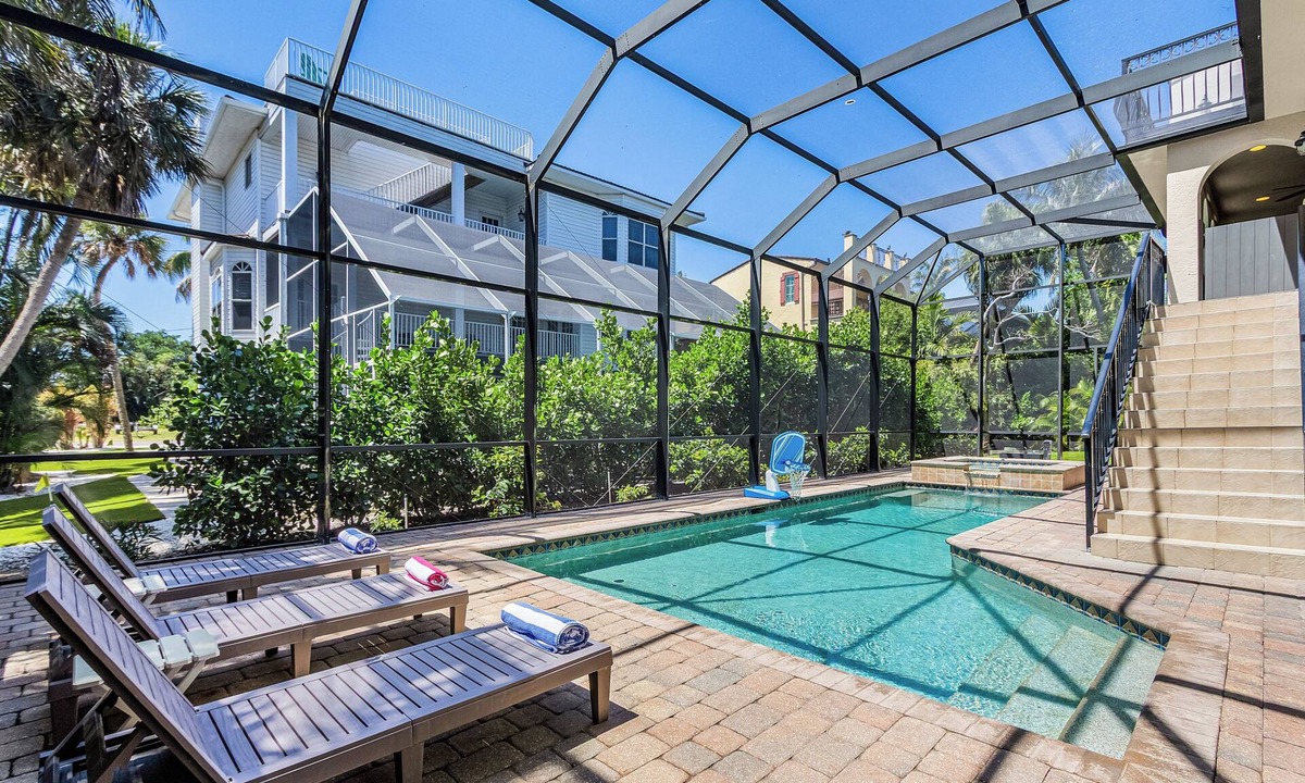 Captiva House | 7BR Luxury Captiva Retreat with Private Pool & Spa, Steps to Beach