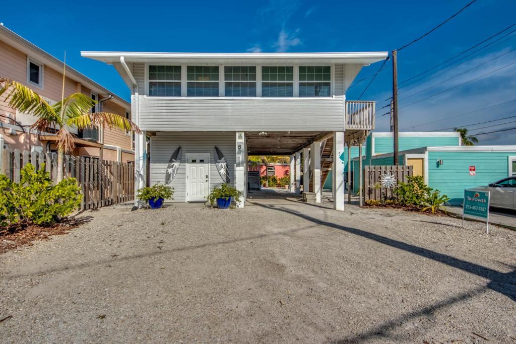 Fort Myers Beach House | 81 Miramar Street - Modernized private beach home