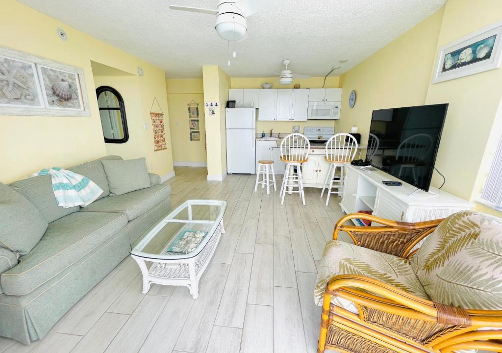Fort Myers Beach Apartment | #902 Gulf View at Lovers Key Beach Club
