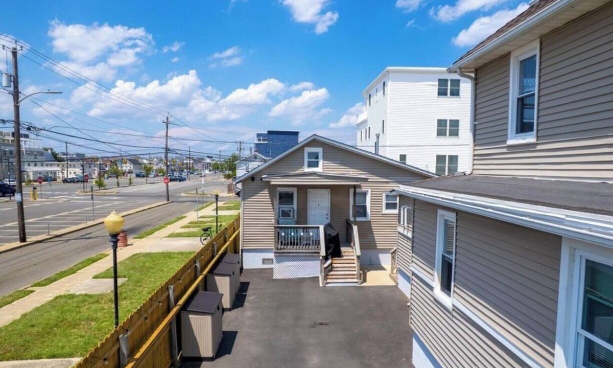 Seaside Heights Cottage | A Little Slice of Seaside Heights Charm — Comfortable 2-Bedroom Cottage Getaway