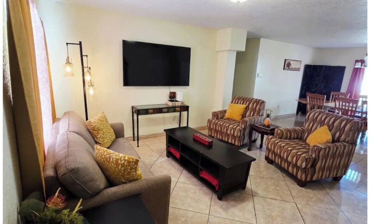 Port LaBelle House | A place to relax