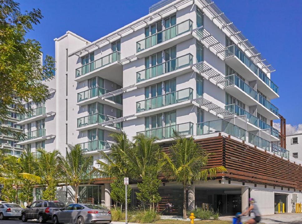 West Avenue Hotel | ABAE Hotel by Eskape Collection