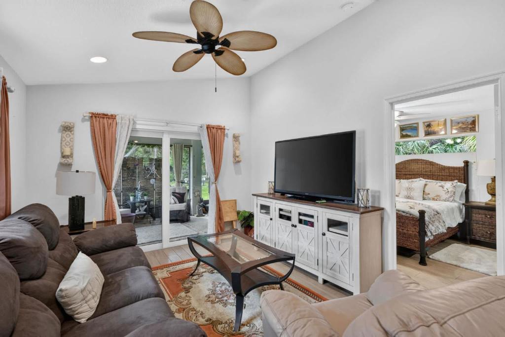 Jupiter Farms House | Abi's House - Private Jupiter Escape