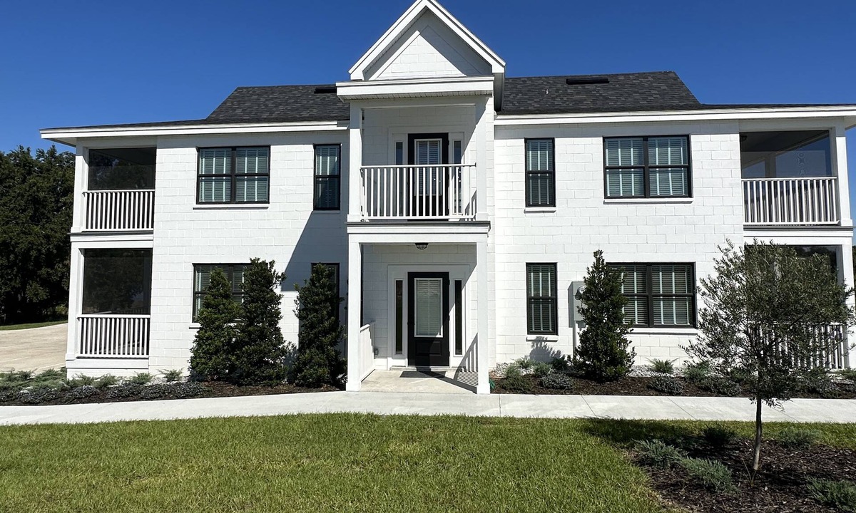 Lake Alfred Cottage | Adams Estate - Gardner #1D