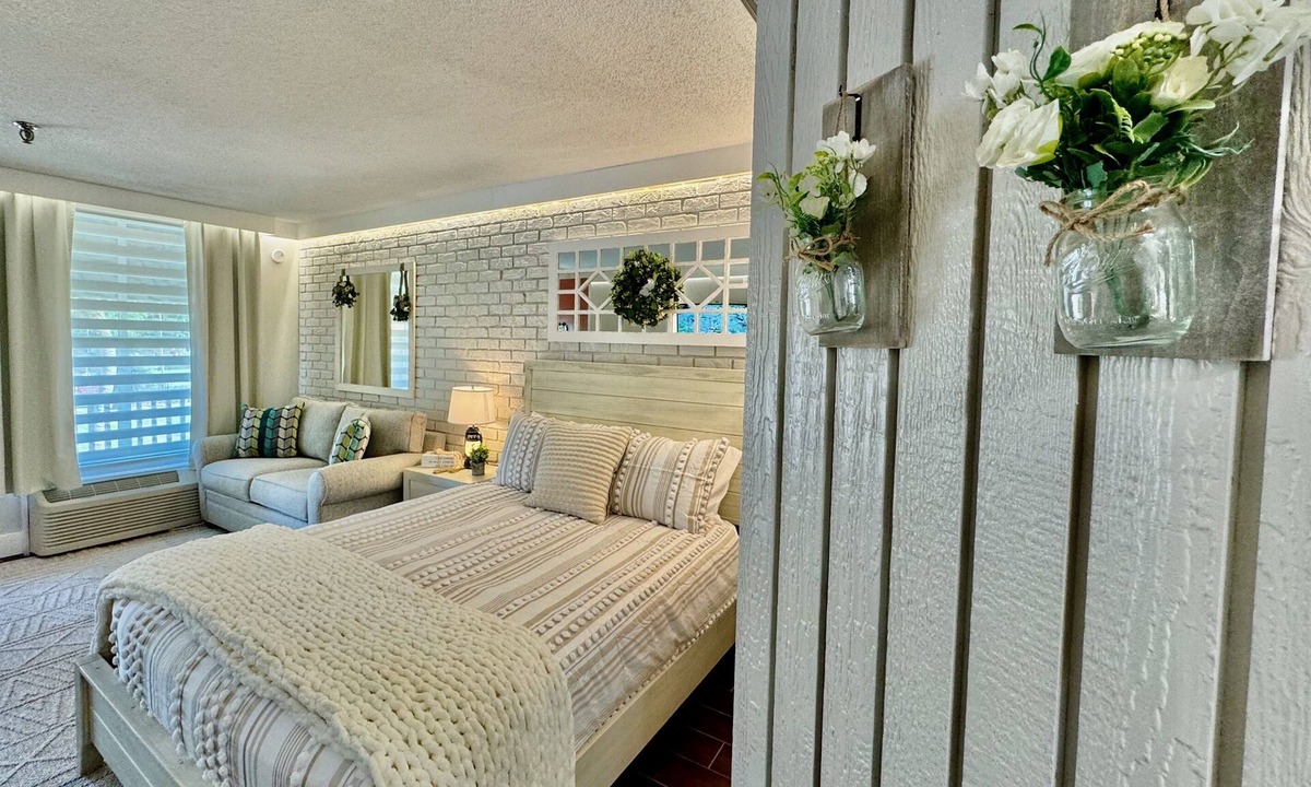 River Ranch Condo | Adorable Condo in River Ranch #244