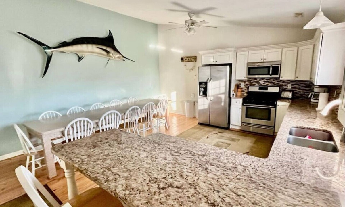Wildwood Crest Villa | Amazing 6 Bedroom Wildwood Crest Townhome