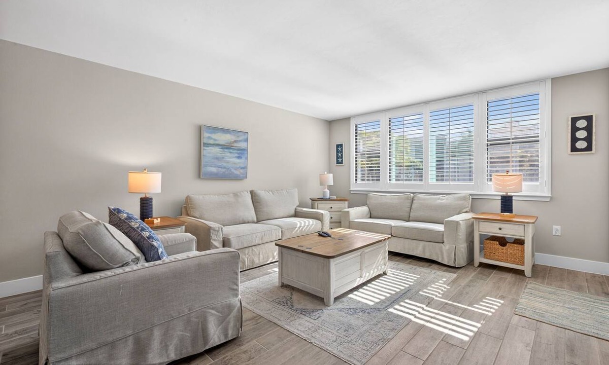 Sanibel Condo | Attractive & Comfortable Gulf View Unit On Sanibel - Loggerhead Cay 191