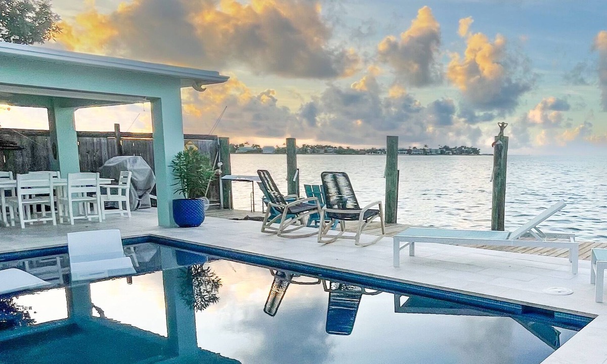 Little Venice House | Back to School - August weeks discounted!