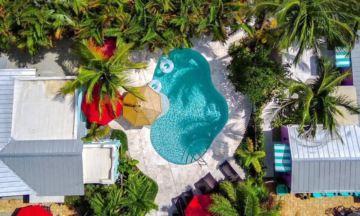 Grandview Heights House | Bahama Breeze Bungalow Hidden Gem Bungalow Htd Pool and BBQ