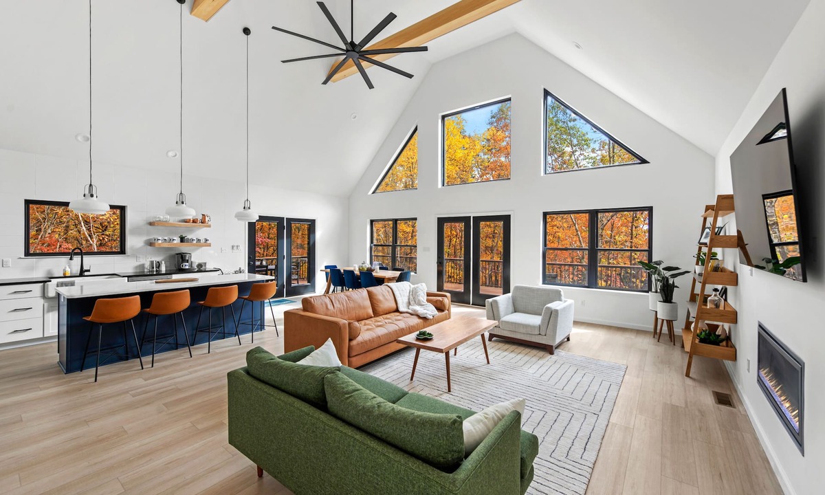 Jim Thorpe Ski Chalet | Bathroom for Each Bedroom: Spacious Chalet near Biking, Rafting, Beaches & More