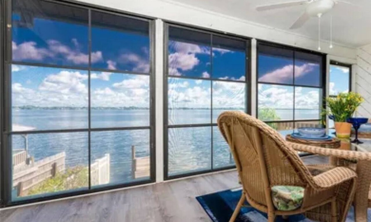 Englewood Condo | Bayfront Condo, Prime Beach Access, Manasota Key