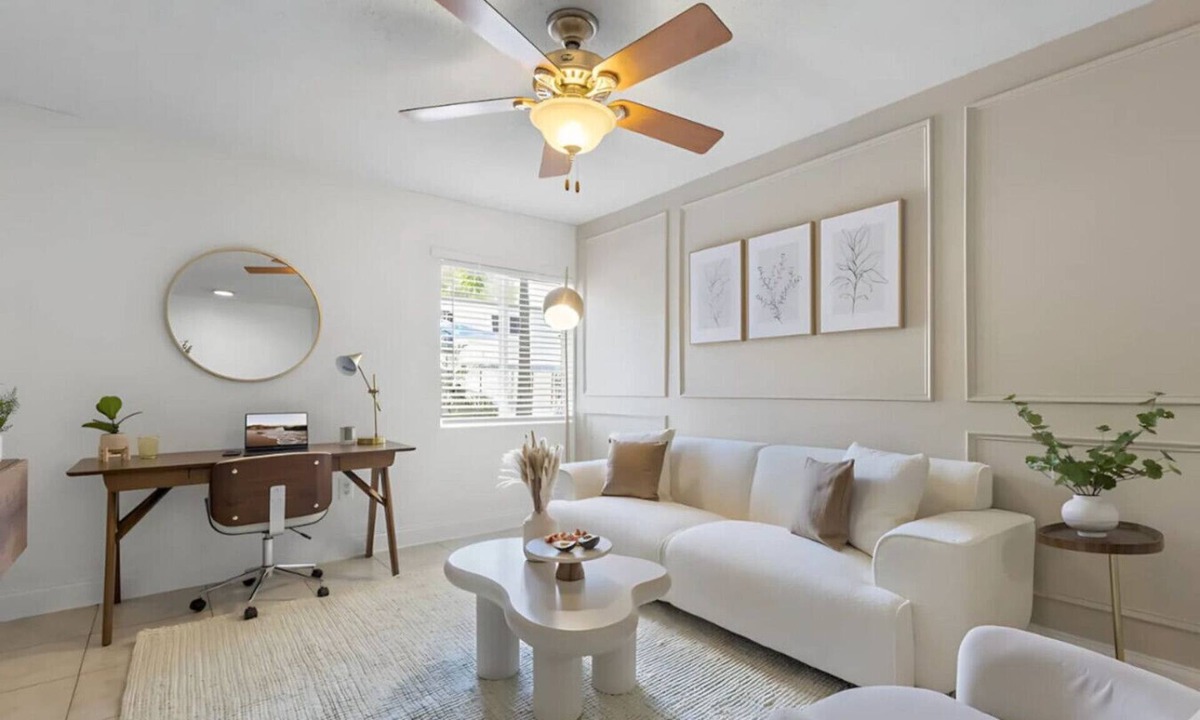 Tampa Apartment | Bayshore Getaway – King Suite, Pool & Gym