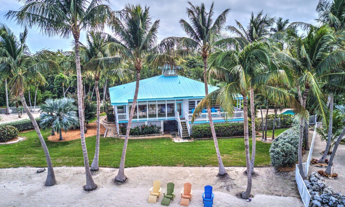 Marathon House | Beach House Waterfront, Private Pool, Boat Dock on Gulf with Amazing Sunsets!