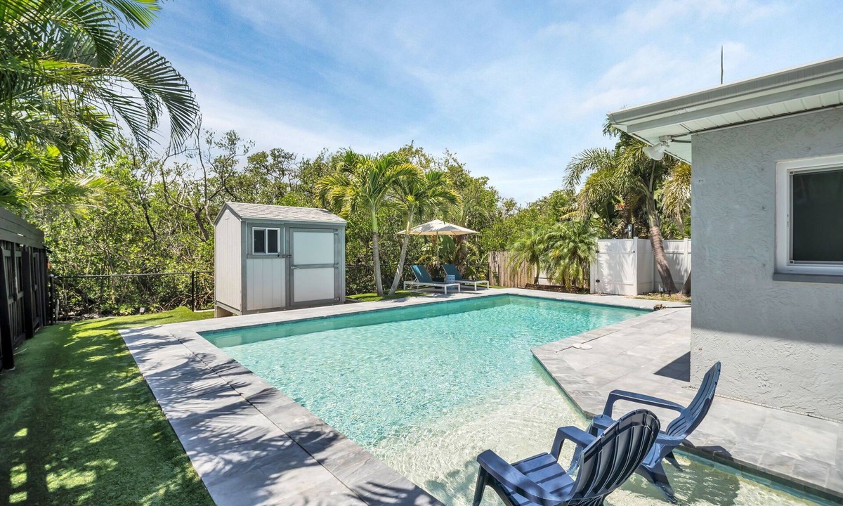 Indian Rocks Beach House | Beachside Family Retreat w/Heated Pool & Golf Cart