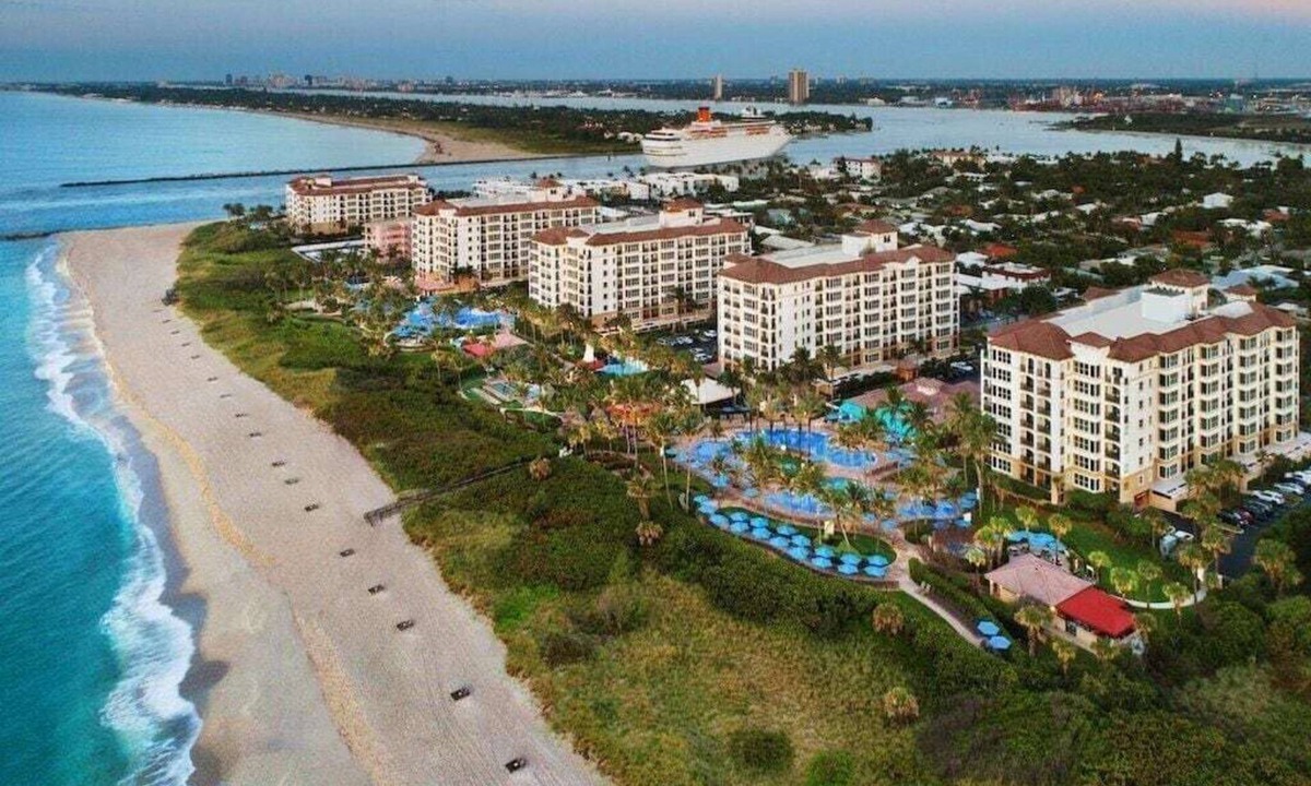 Palm Beach Shores Resort | Beachside Serenity at Marriott's Ocean Pointe; 3 BD villa
