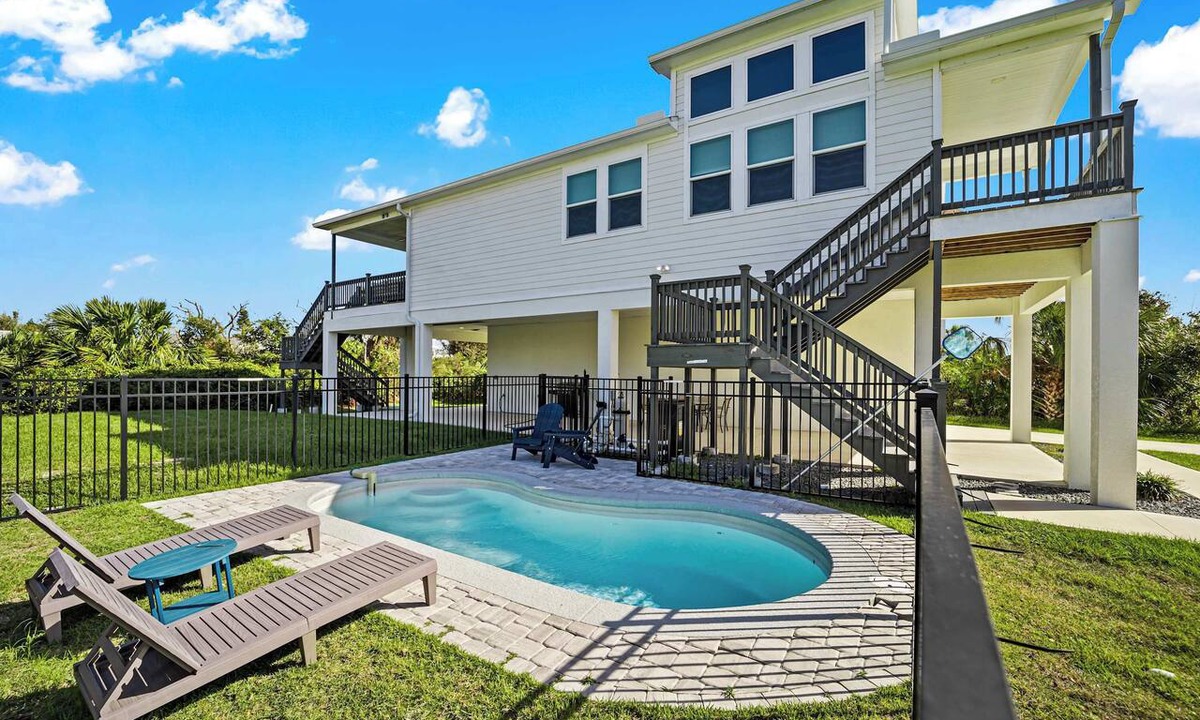 Marineland Acres House | Beachwalk Luxury Home: Heated Pool & Free Bikes