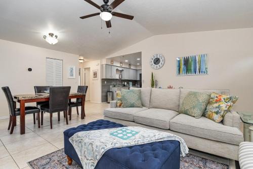 South Patrick Shores House | Beachy Retreat - Atlas Duplex