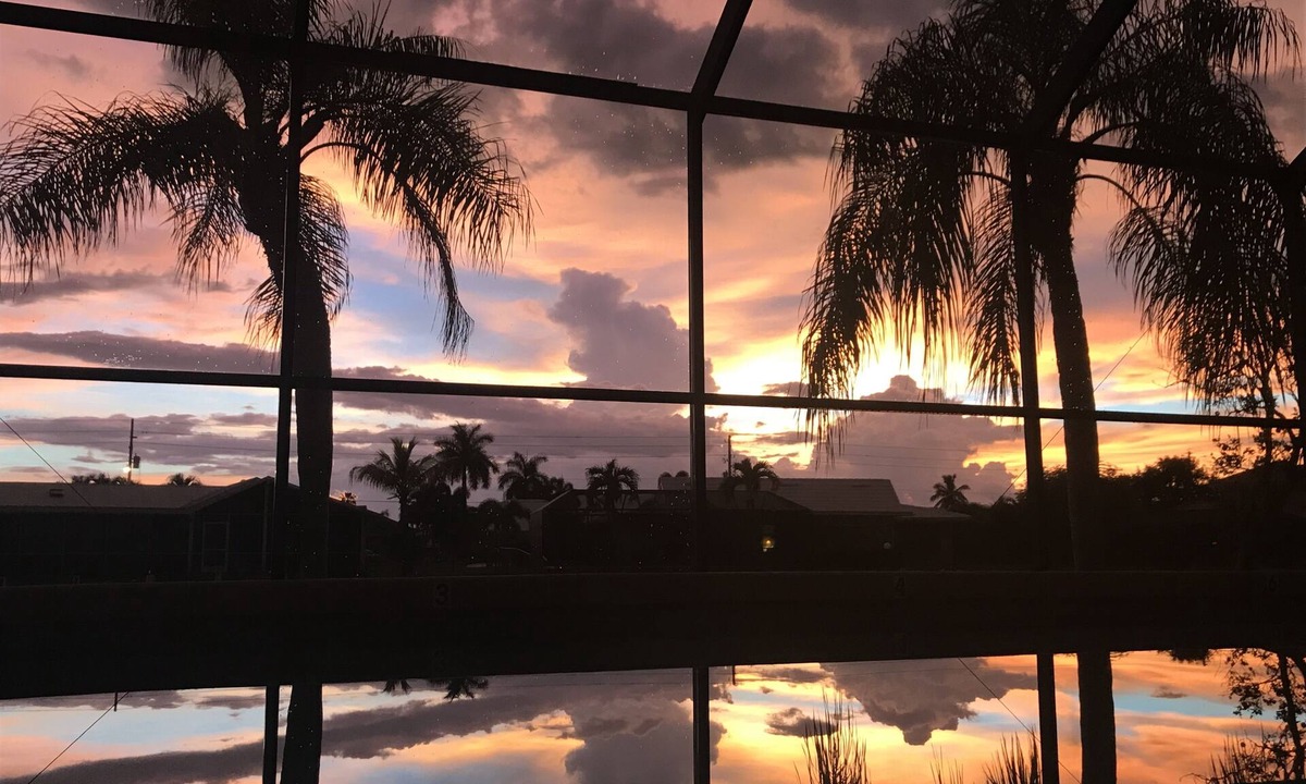 Punta Gorda House | Beautiful canal home with an amazing sunset view!