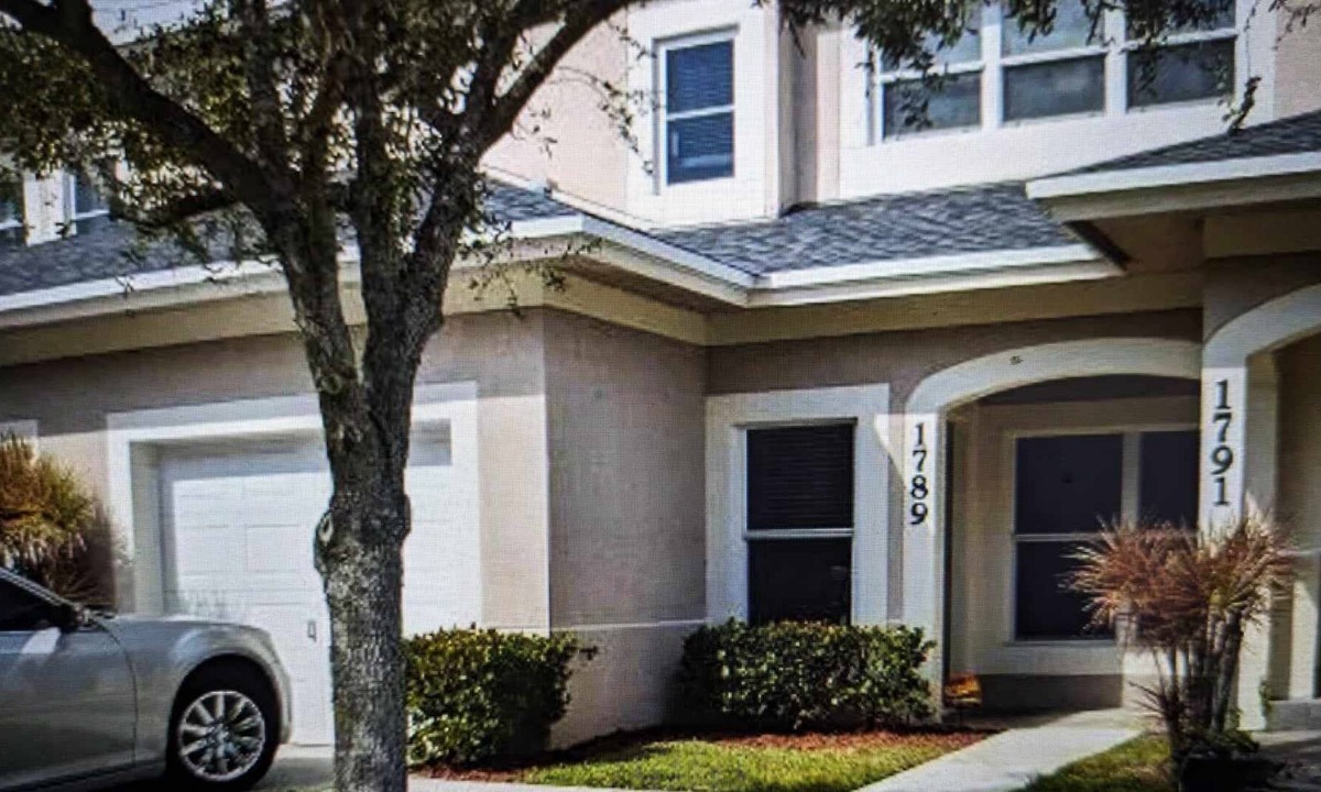 Fort Pierce Condo | Beautiful Condo Close to Beaches, Restaurants, Golf Courses and More!