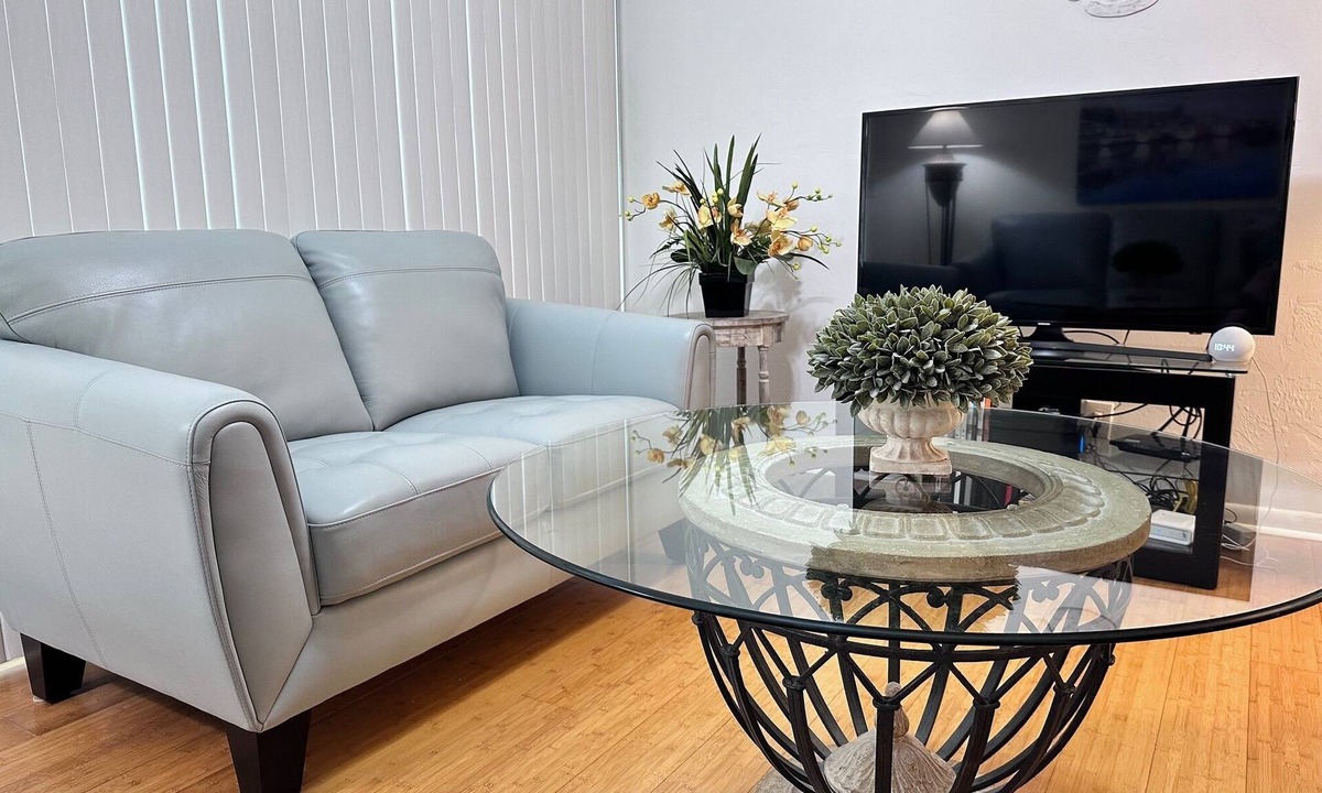 East Naples Condo | Best of the Best. very reasonable