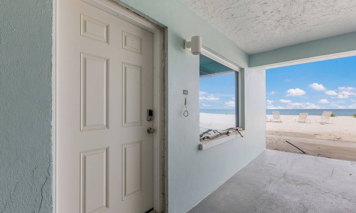 Boca Grande Condo | BG Beach Club 5B | 2BR/2BA Boca Grande Gulf Front