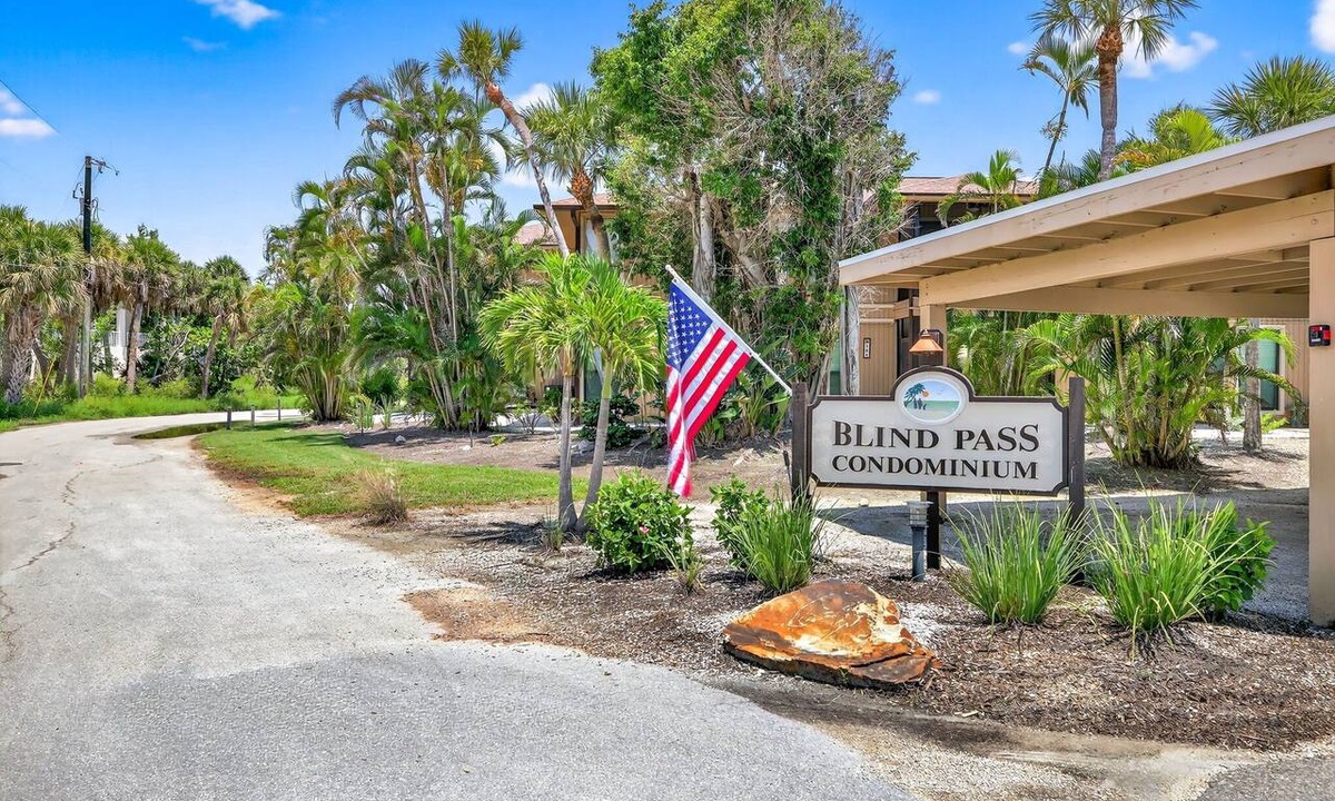 Sanibel Condo | Blind Pass Condos at Bowman's Beach B207 on beautiful Sanibel Island