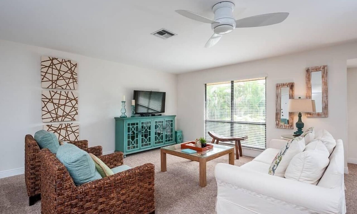 Sanibel Condo | Blind Pass Condos at Bowman's Beach D205 on beautiful Sanibel Island