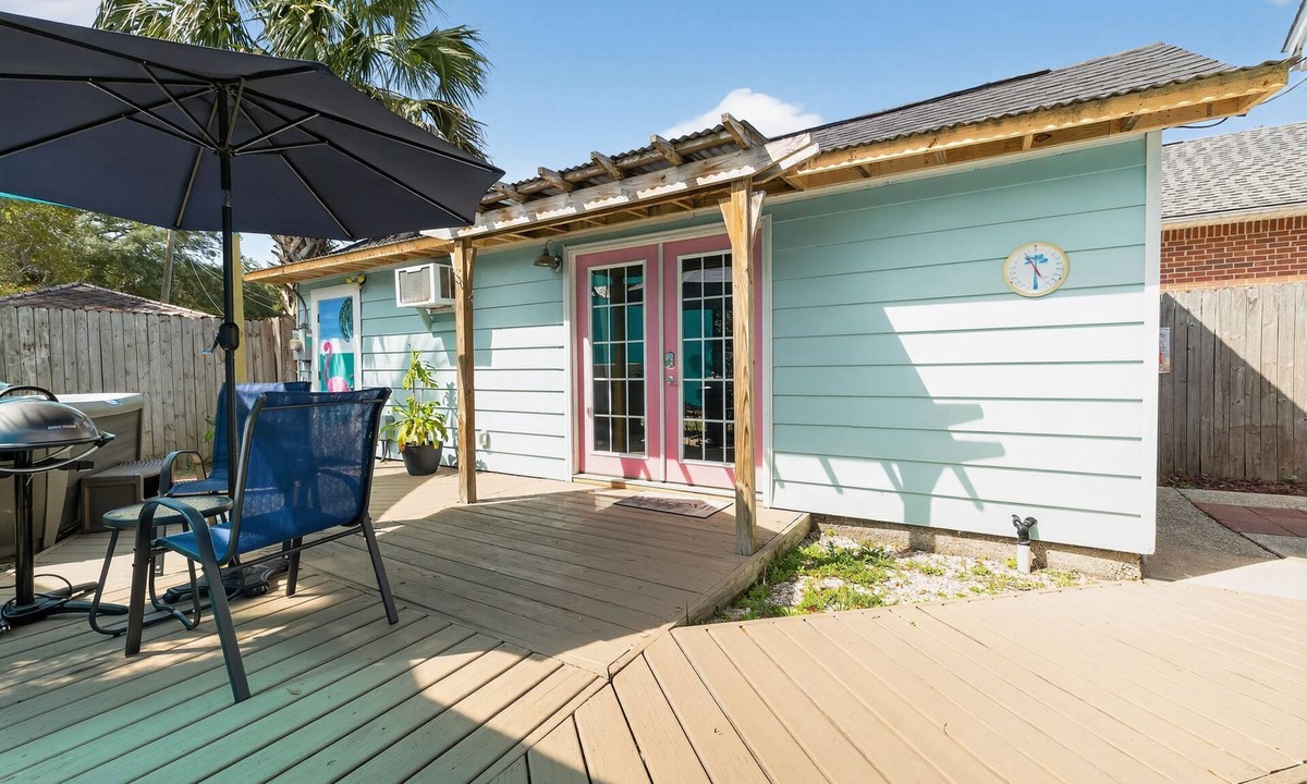 Warrington House | Blue Angels Beach Bungalow