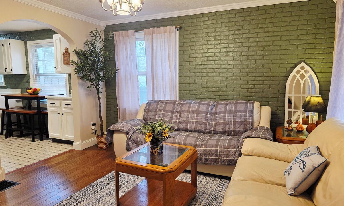 Boardman House | Boardman Basecamp: Work & Play!