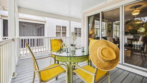 Key West House | Bogeys Retreat by AvantStay