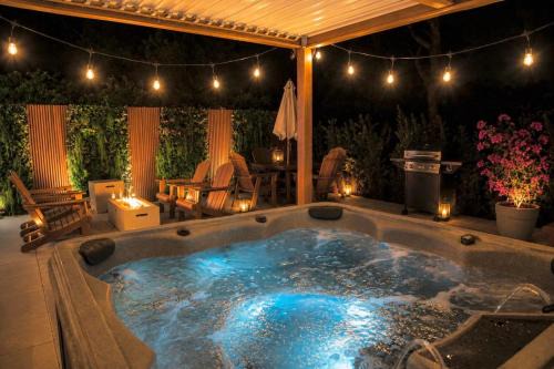 East Naples House | Boho Bliss - Reset & Recharge Wellness House